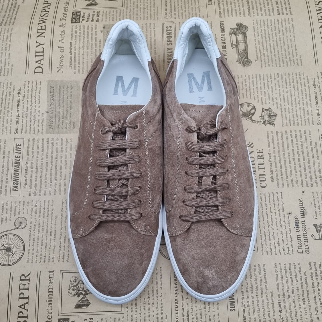 미소페 스웨이드 경량스니커즈 실사이즈275 상품이미지2