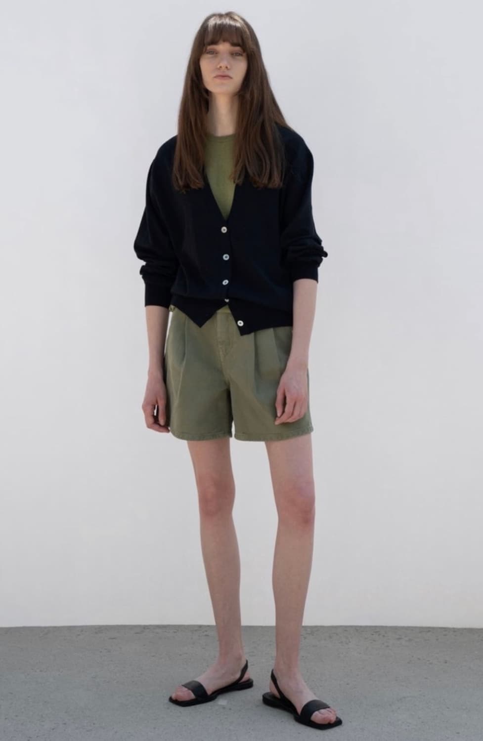 문달 moondal 다잉 핀턱 워싱 데님쇼츠 khaki/s 상품이미지2