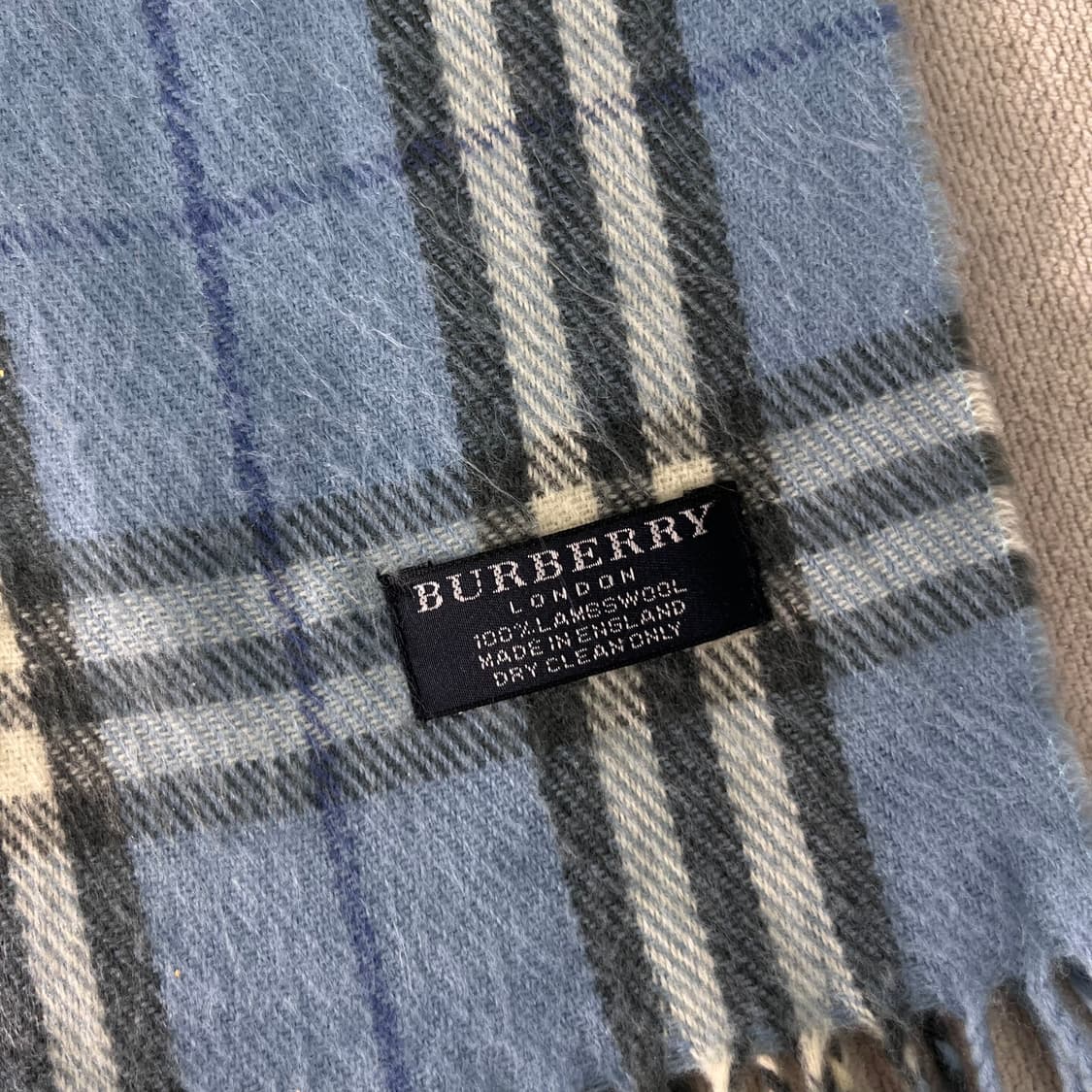 버버리 노바체크 램스울 스카이블루 머플러  상품이미지3