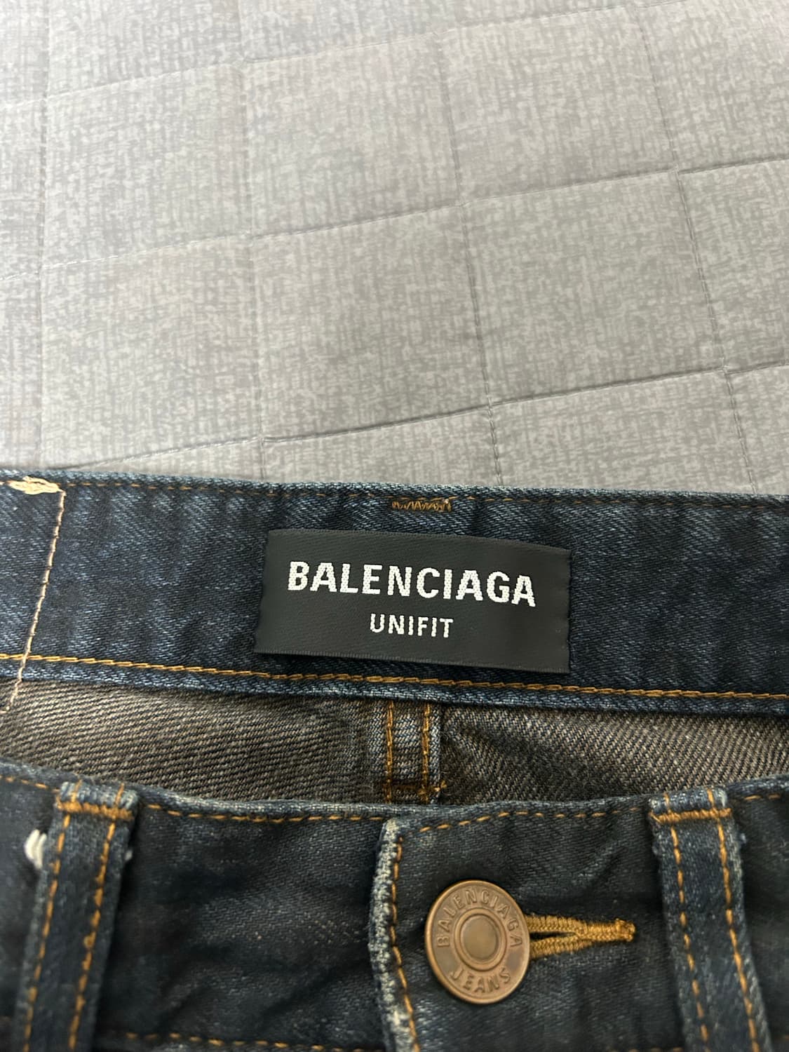 [S] 발렌시아가 스케이터 데님 진 팬츠 다크 블루 상품이미지3