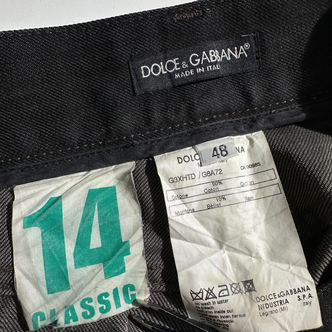 돌체 앤 가바나 Y2K 레더 패치 스트레이트 데님 팬츠 상품이미지8