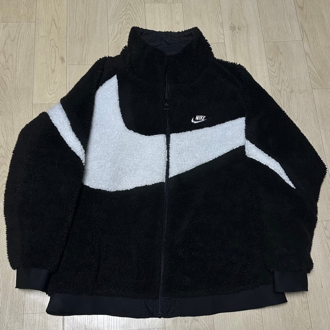 나이키 빅스우시 블랙 후리스 집업 상품이미지2