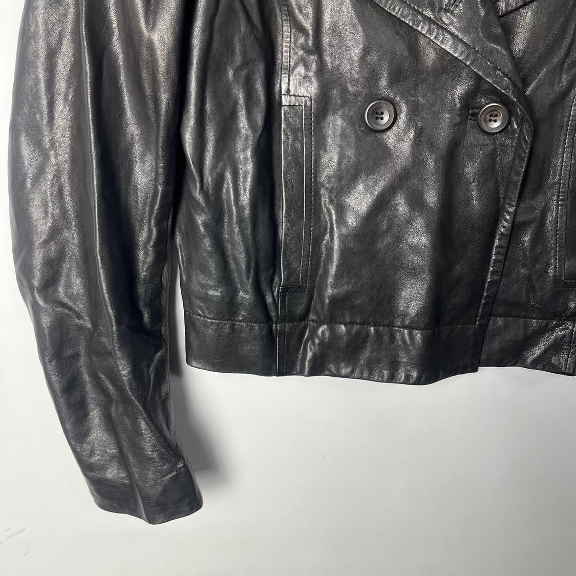 [Theory] 띠어리 버튼업 크롭 램스킨 레더자켓 상품이미지3