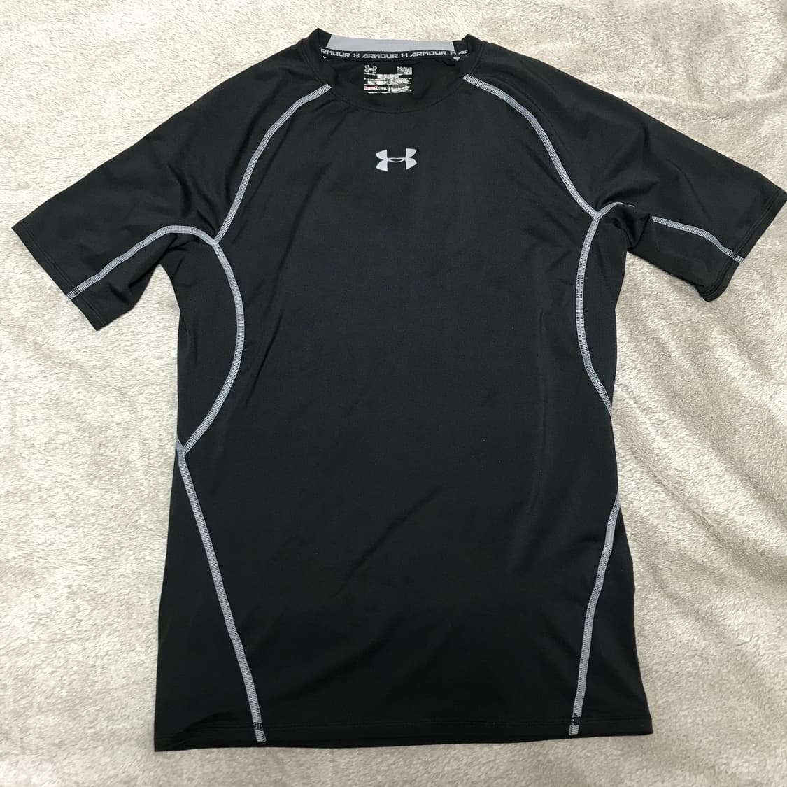 언더아머 컴프레션 기능성 반팔 티셔츠 L사이즈 상품이미지1