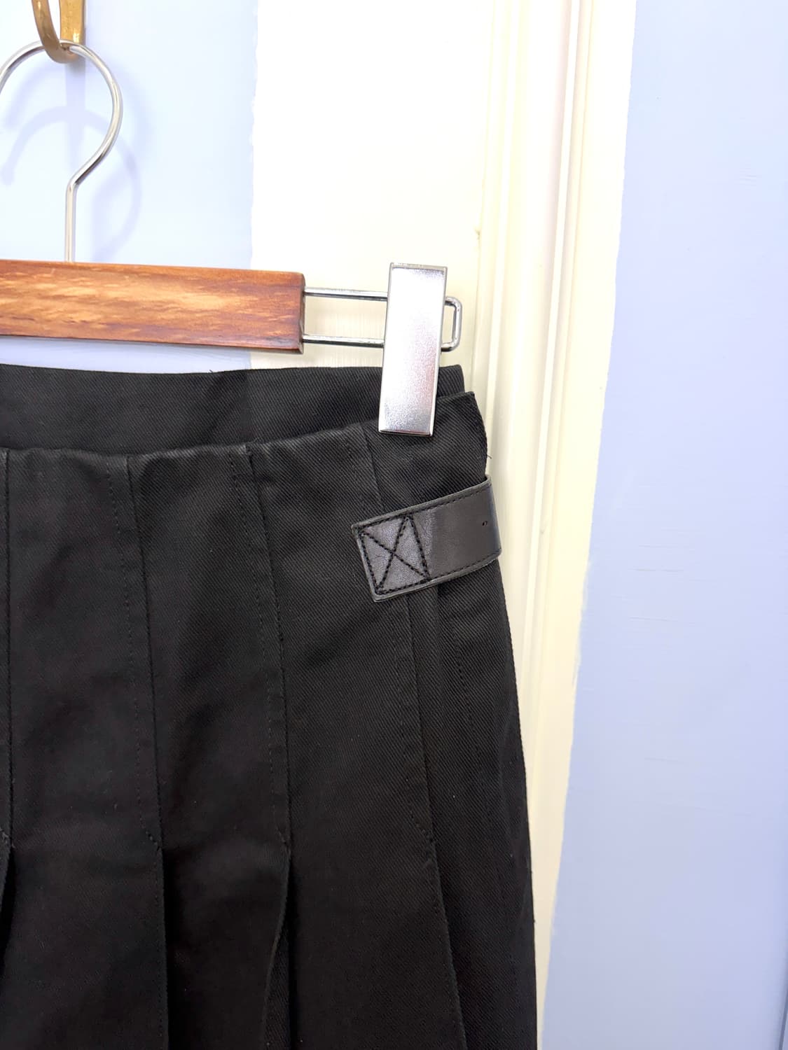 꼼데가르송 버클 플리츠 롱스커트 상품이미지5