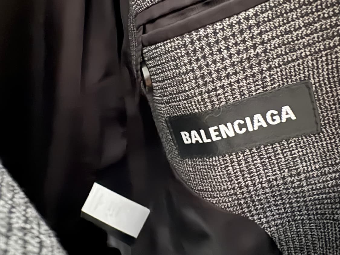 발렌시아가 플루이드 비스코스 개버딘 워시드 체크 블레이저 차콜 상품이미지5