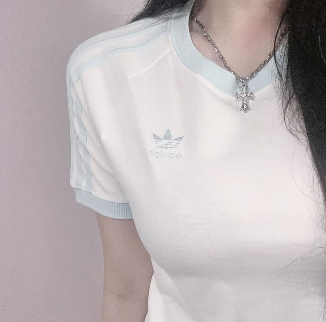 아디다스 화이트 + 하늘 흰하 링거티 반팔 티셔츠 s 상품이미지1
