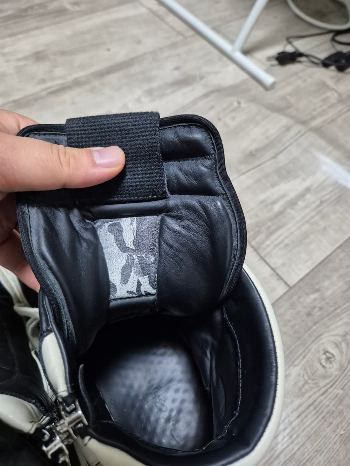 [43] 릭오웬스 지오바스켓 하이 블랙 밀크 팝니다 상품이미지7