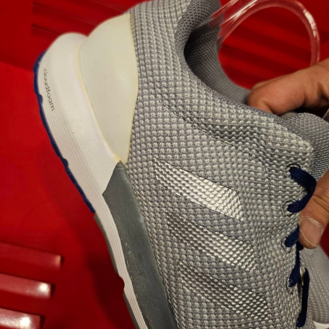 아디다스(Adidas) 코스믹 러닝화
250 size 상품이미지5