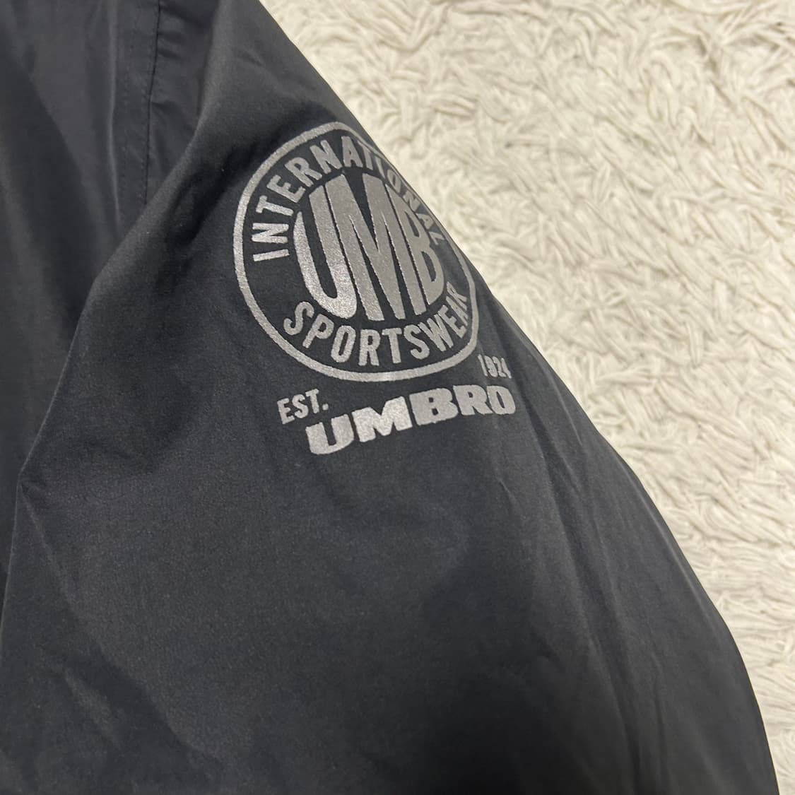 Umbro double decker reversible bomber 상품이미지9