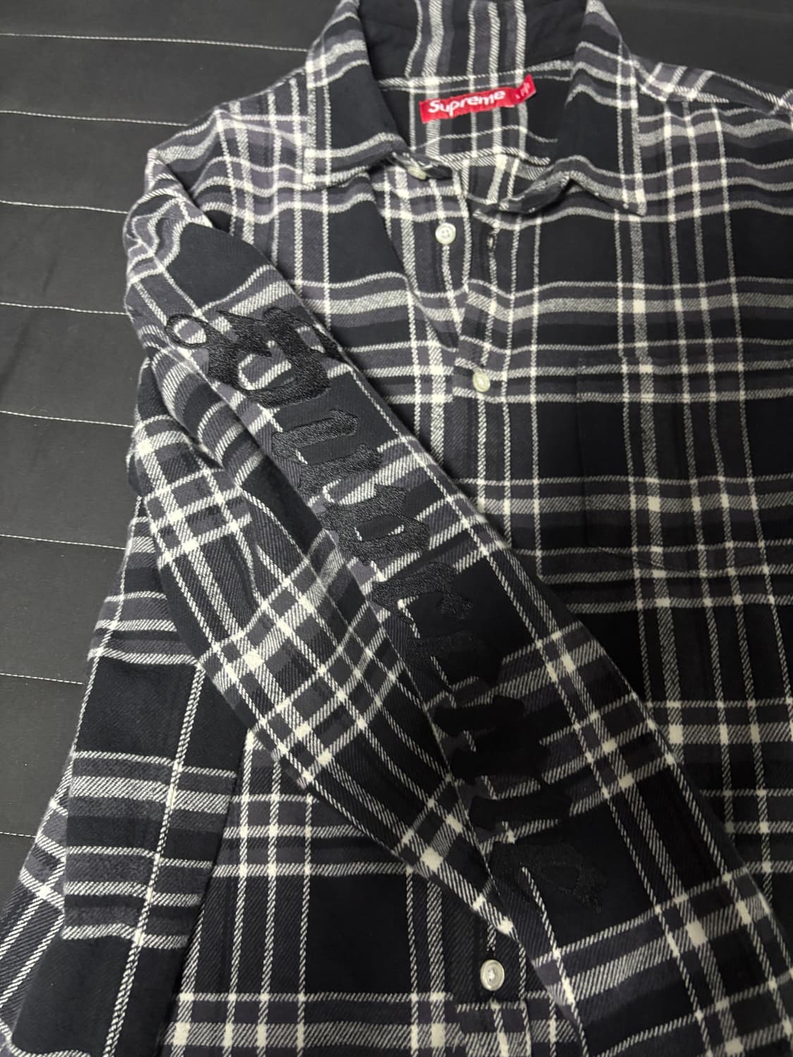 슈프림 올드잉글리쉬 체크 셔츠 블랙 L 상품이미지3