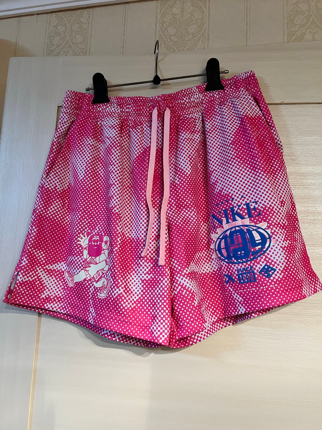 나이키 플로우 데이하이크 숏츠 반바지 핫핑크 상품이미지1