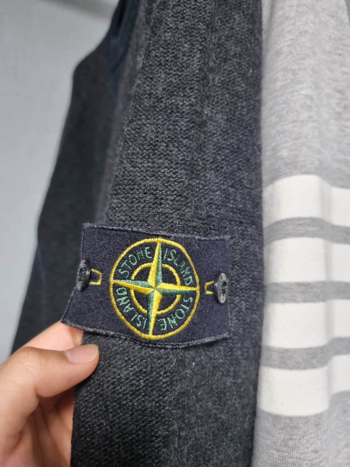 스톤아일랜드 니트 차콜 M 상품이미지3