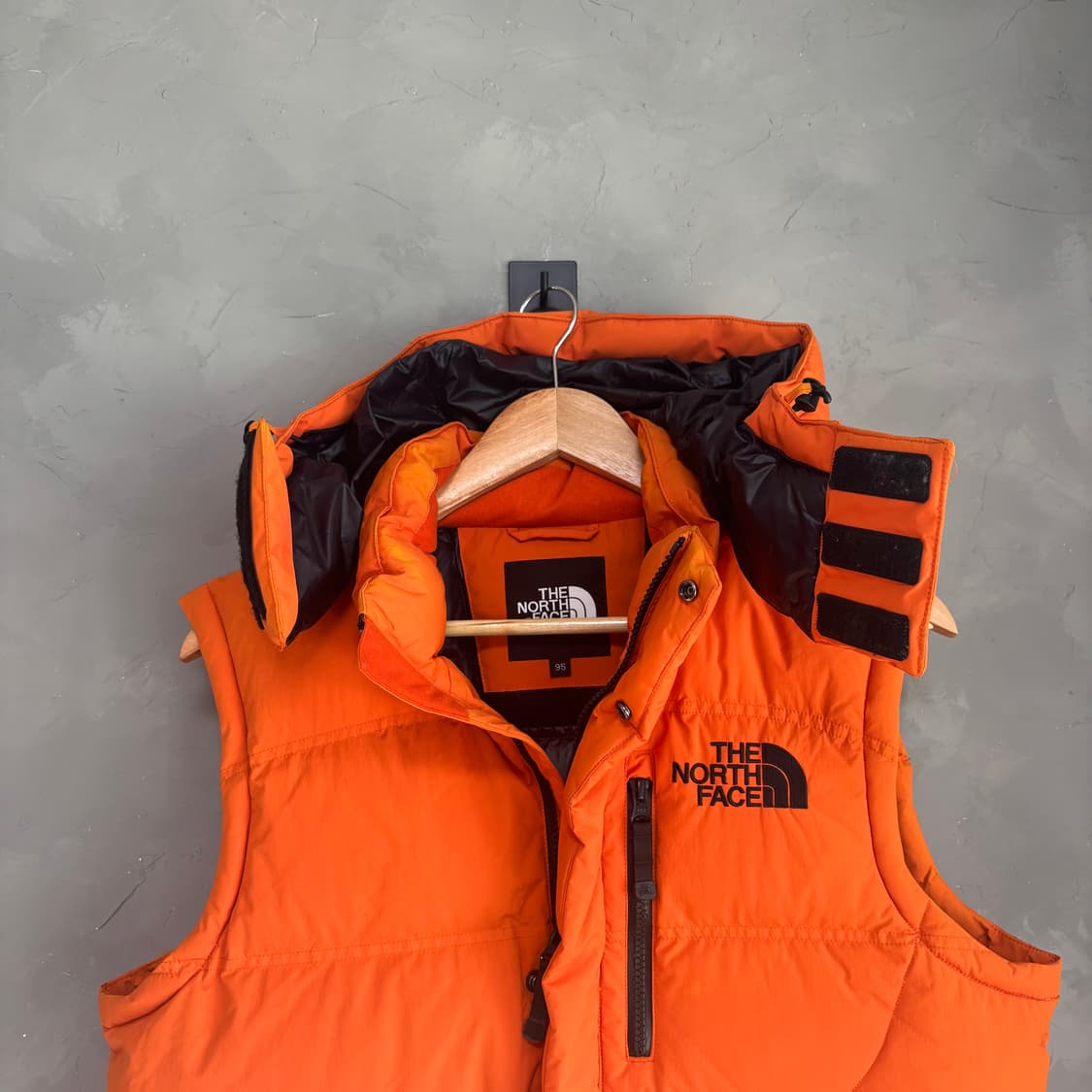 노스페이스 700 덕다운 패딩조끼 오렌지 상품이미지2