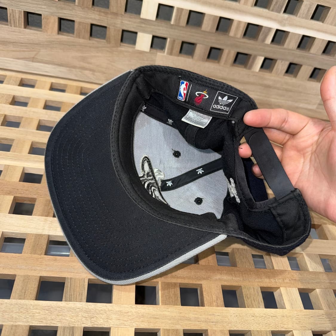 아디다스 마이애미 히트 투톤 캡 상품이미지5