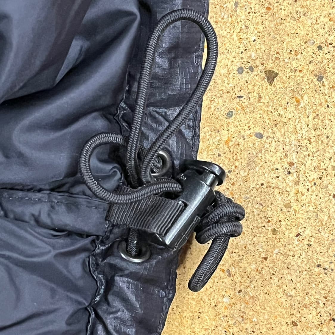 [정품/M] 노스페이스 블랙 패딩 조끼 b18 상품이미지6