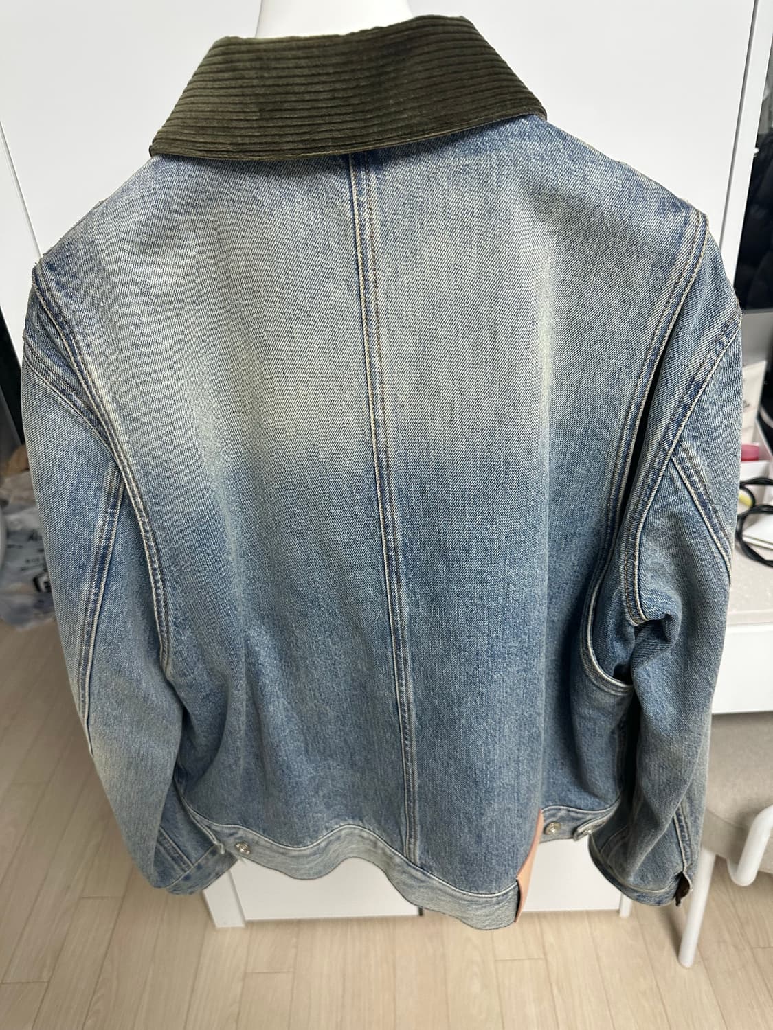 로에베 데님 자켓 상품이미지5