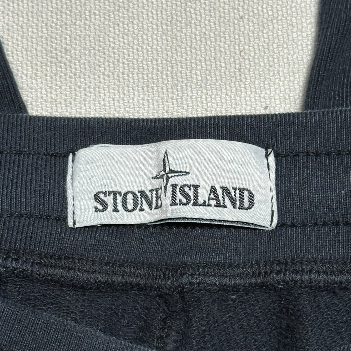 M 스톤 아일랜드 블랙 조거 팬츠 상품이미지4