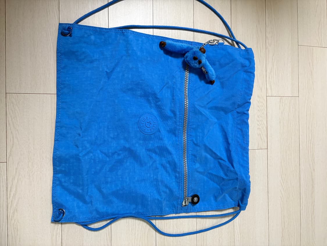 키플링 끈가방 (백팩) 판매해요 상품이미지1