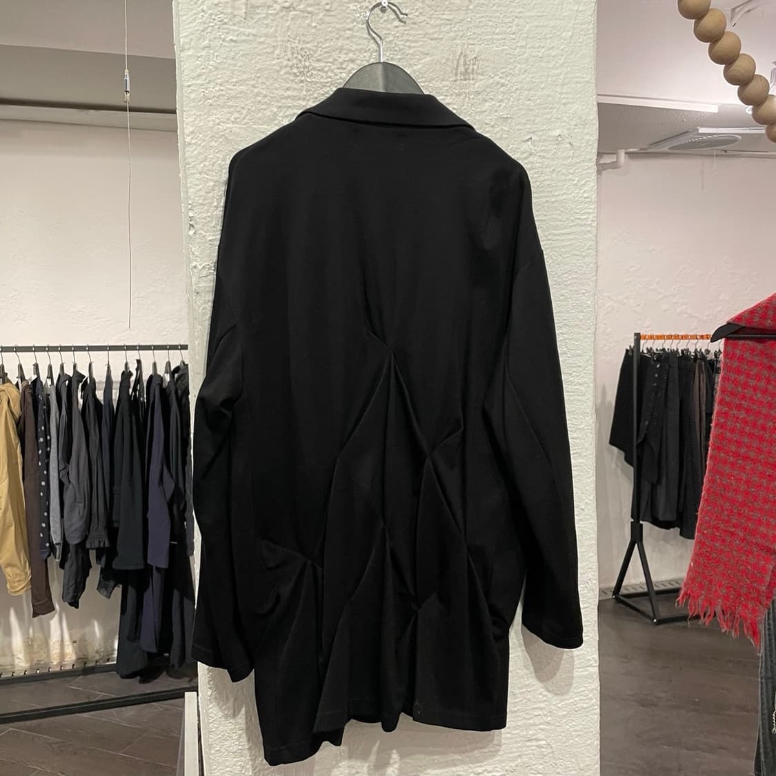 고무 아방가르드 블레이저 상품이미지3