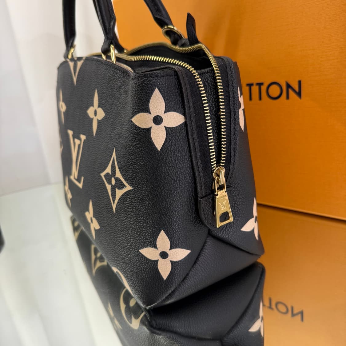루이비통 모노그램 앙프렝뜨 쁘띠드 팔레 토트백  상품이미지6