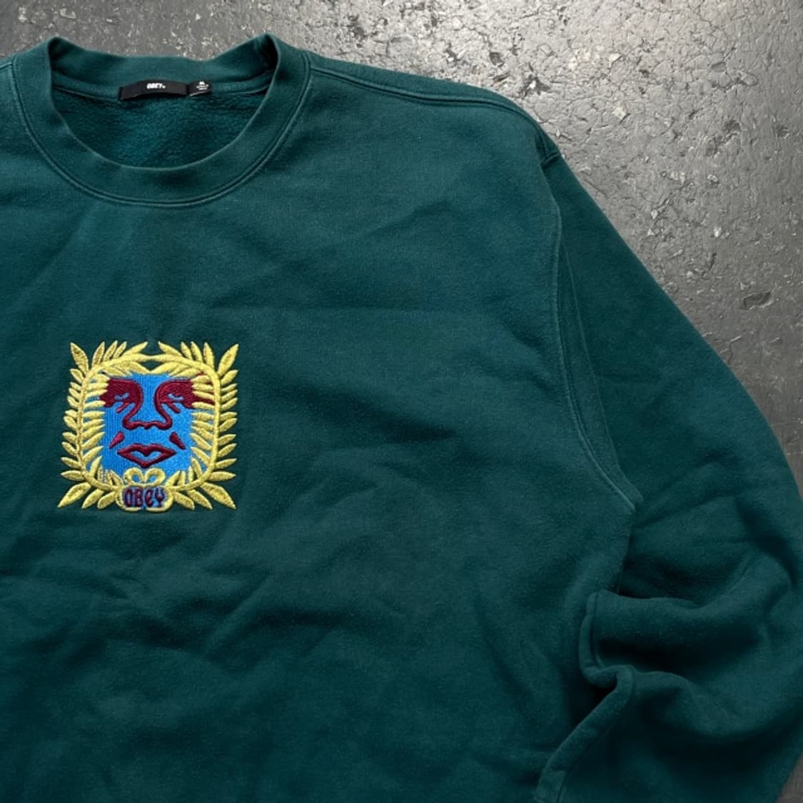 100 오베이 맨투맨  상품이미지2