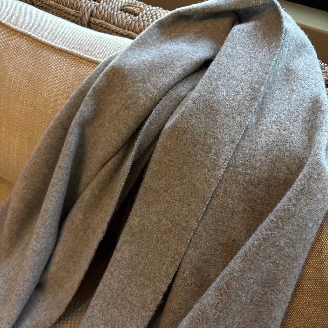 아크네 스튜디오 머플러 멜란지 그레이 울 100 상품이미지4