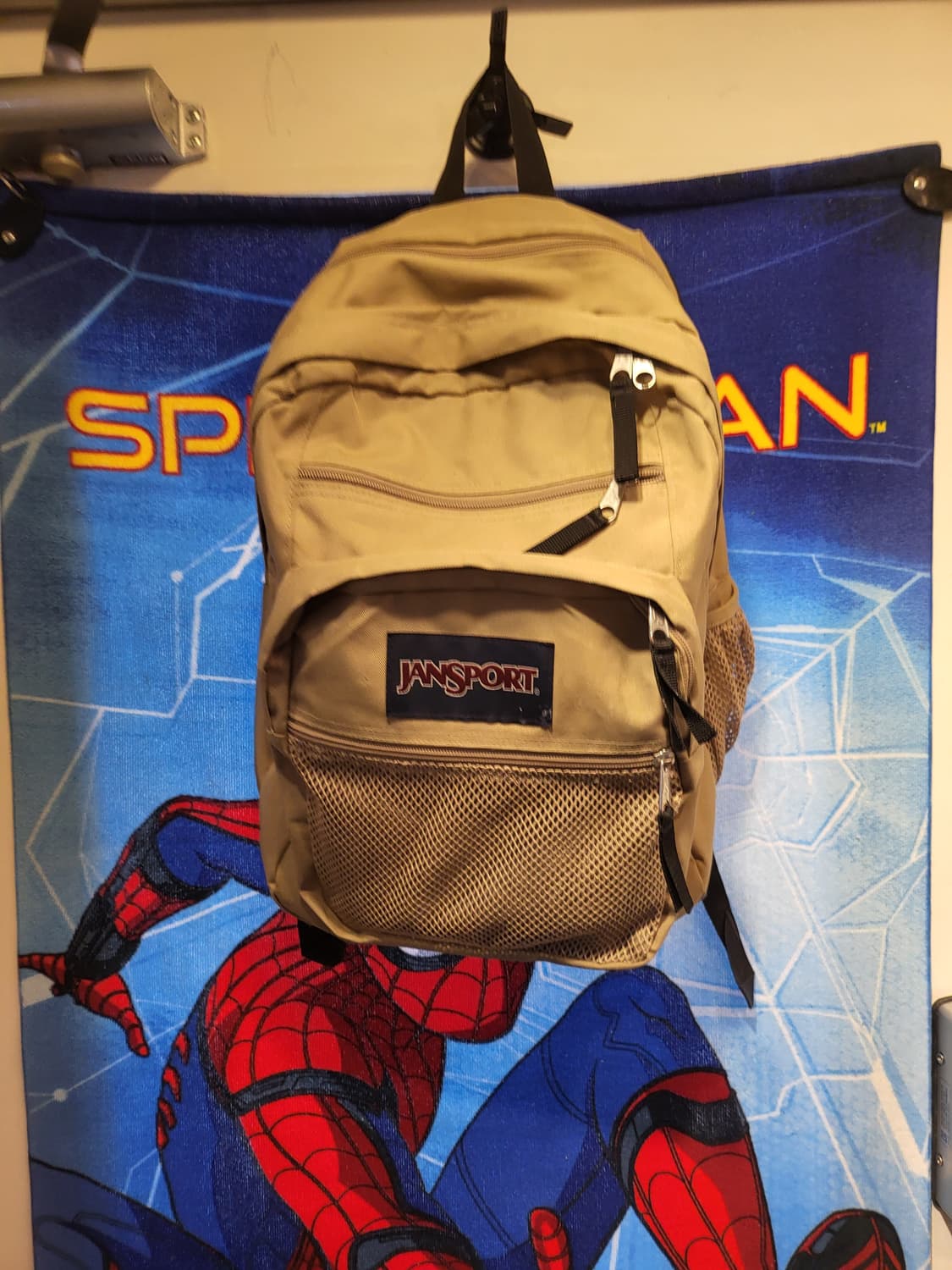 잔스포츠 백팩 베이지색 가방 상품이미지1