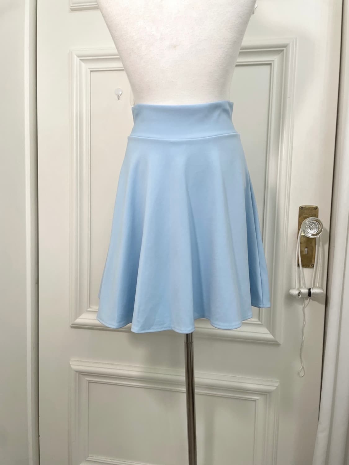 sky blue midi basic summer skirt(size-M) 상품이미지4