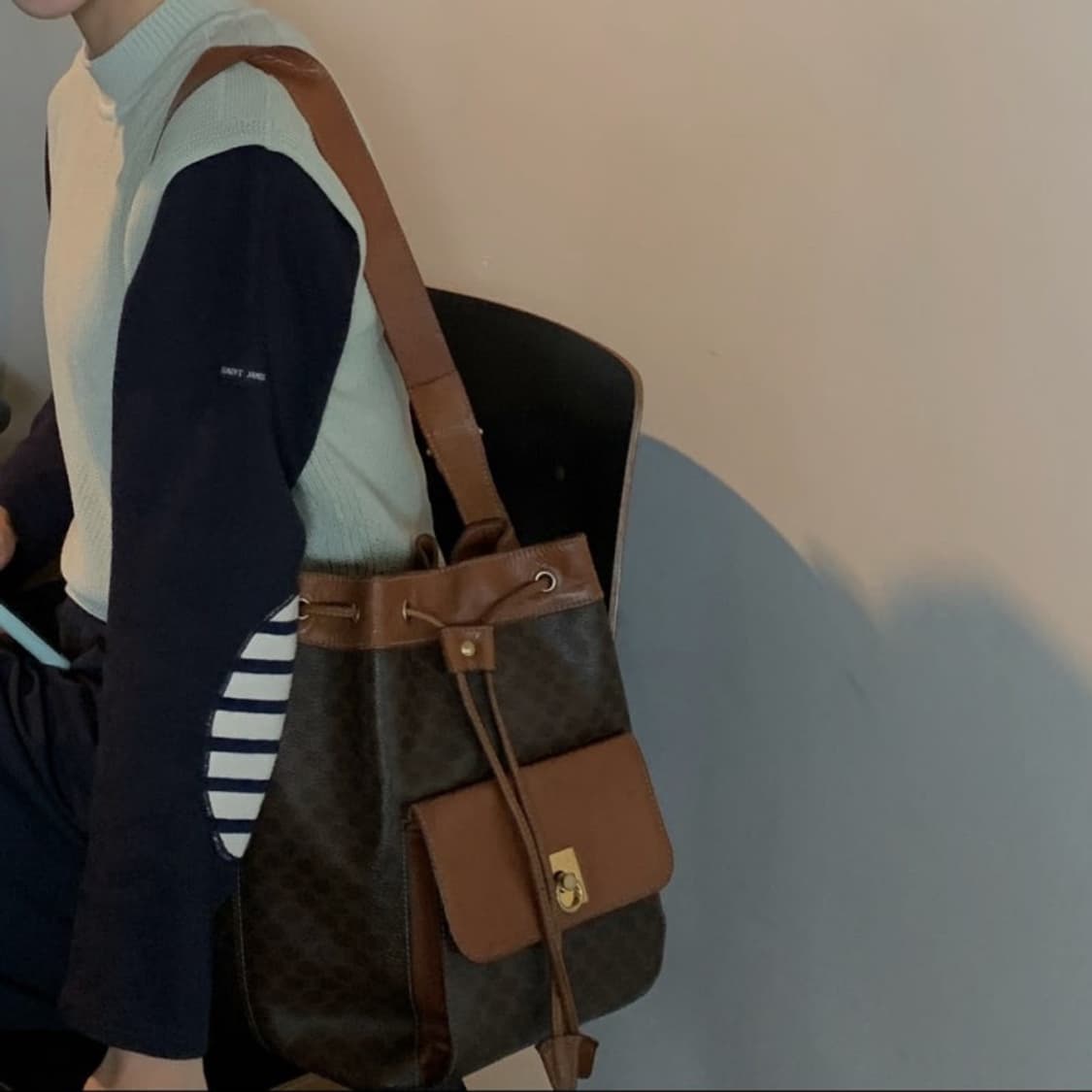 CELINE 빈티지 드로스트링 버킷백 90s Made in Italy 상품이미지1