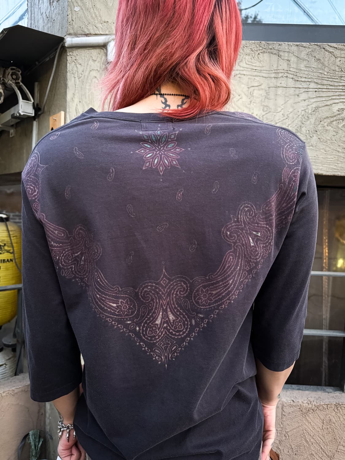 Paisley V-Neck T-shirt 상품이미지4