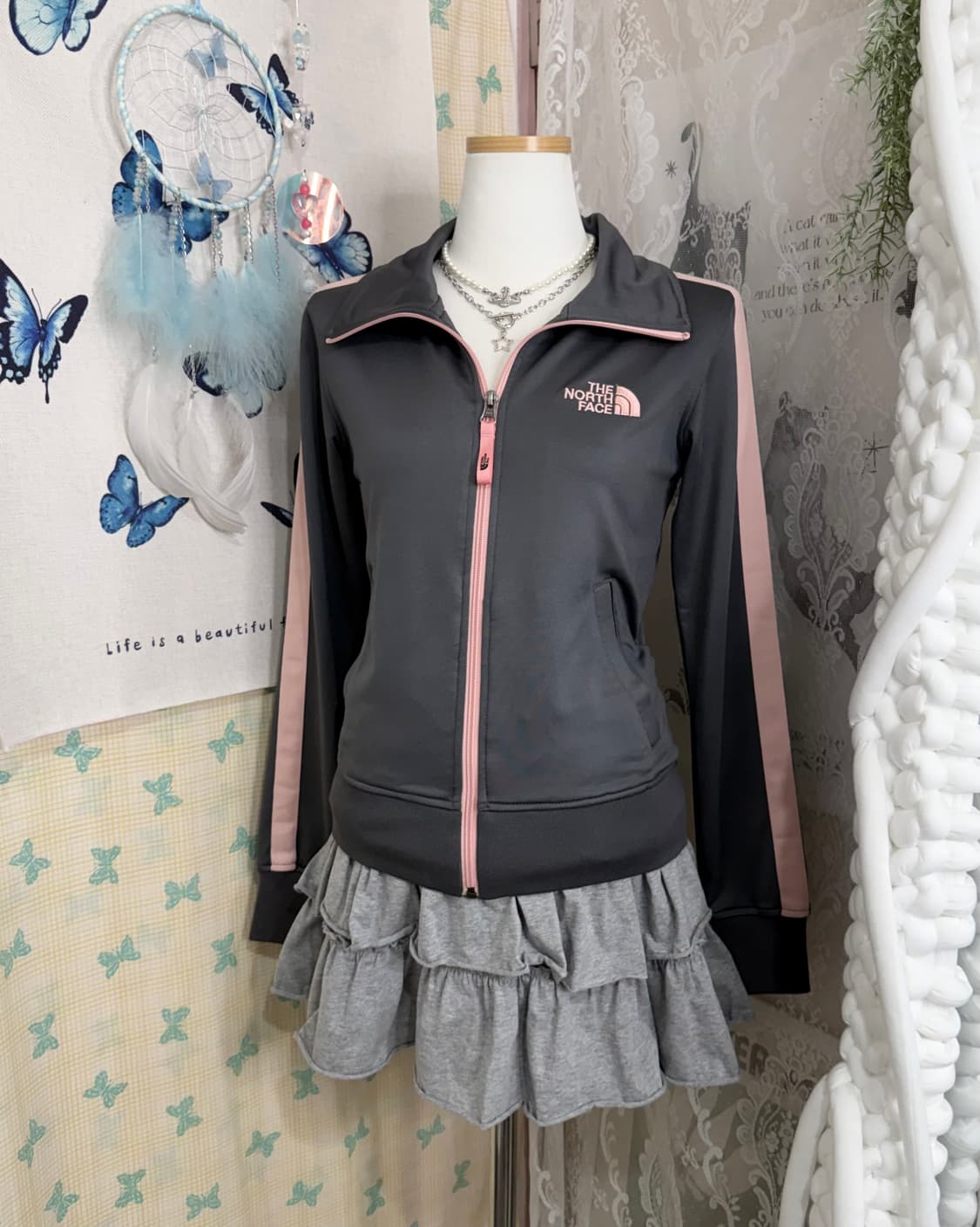 노스페이스 그레이 & 핑크 슬림핏 져지 상품이미지3