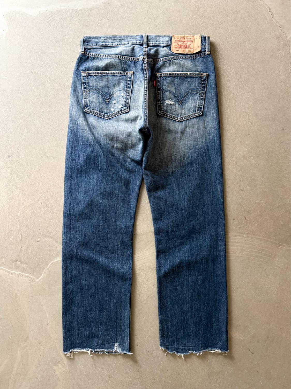 Vintage Levi’s 501 Distressed Denim Pant 상품이미지3