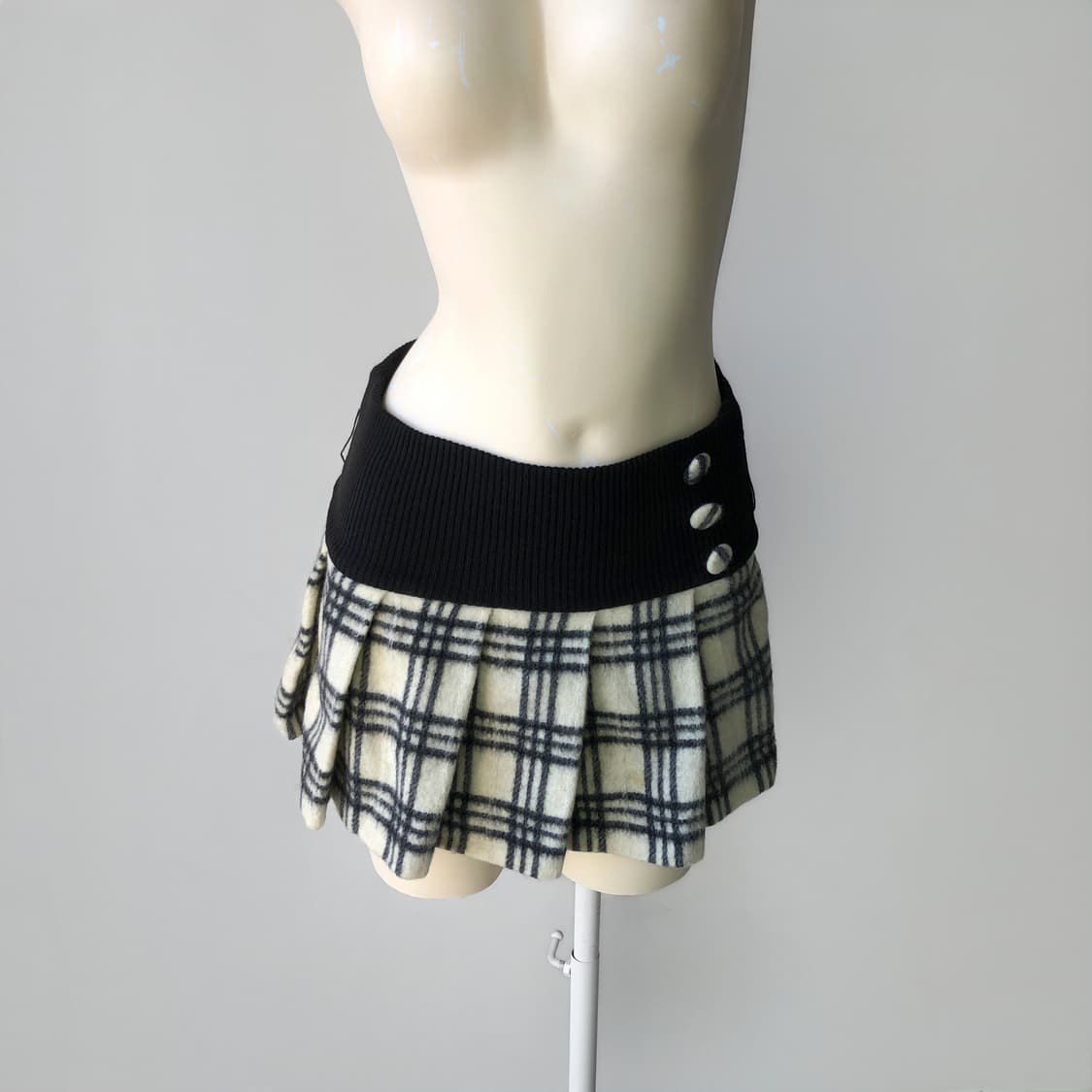 울 크림 체크 플리츠 미니 스커트  상품이미지4