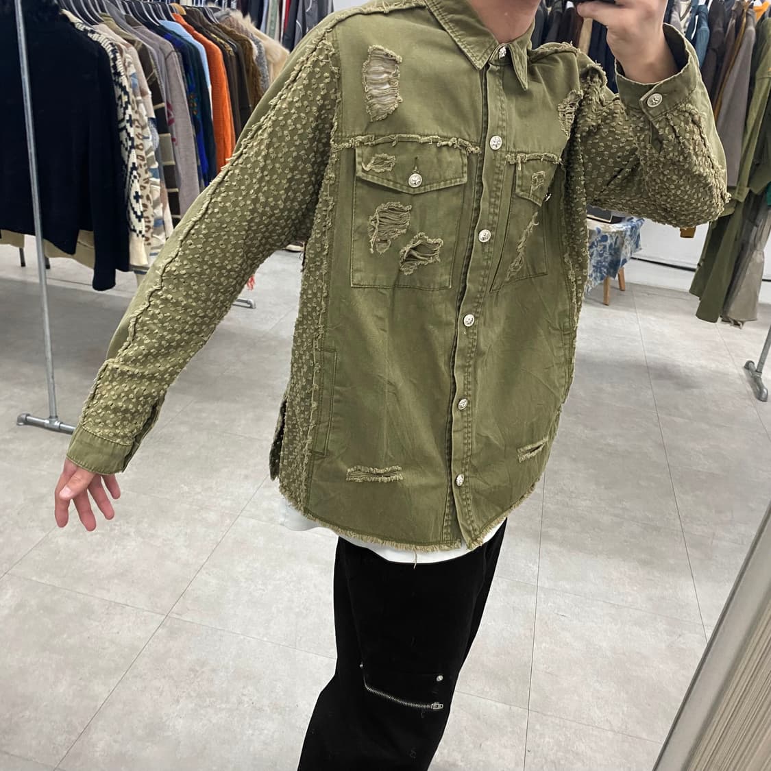 egoist 데미지 셔츠 상품이미지2