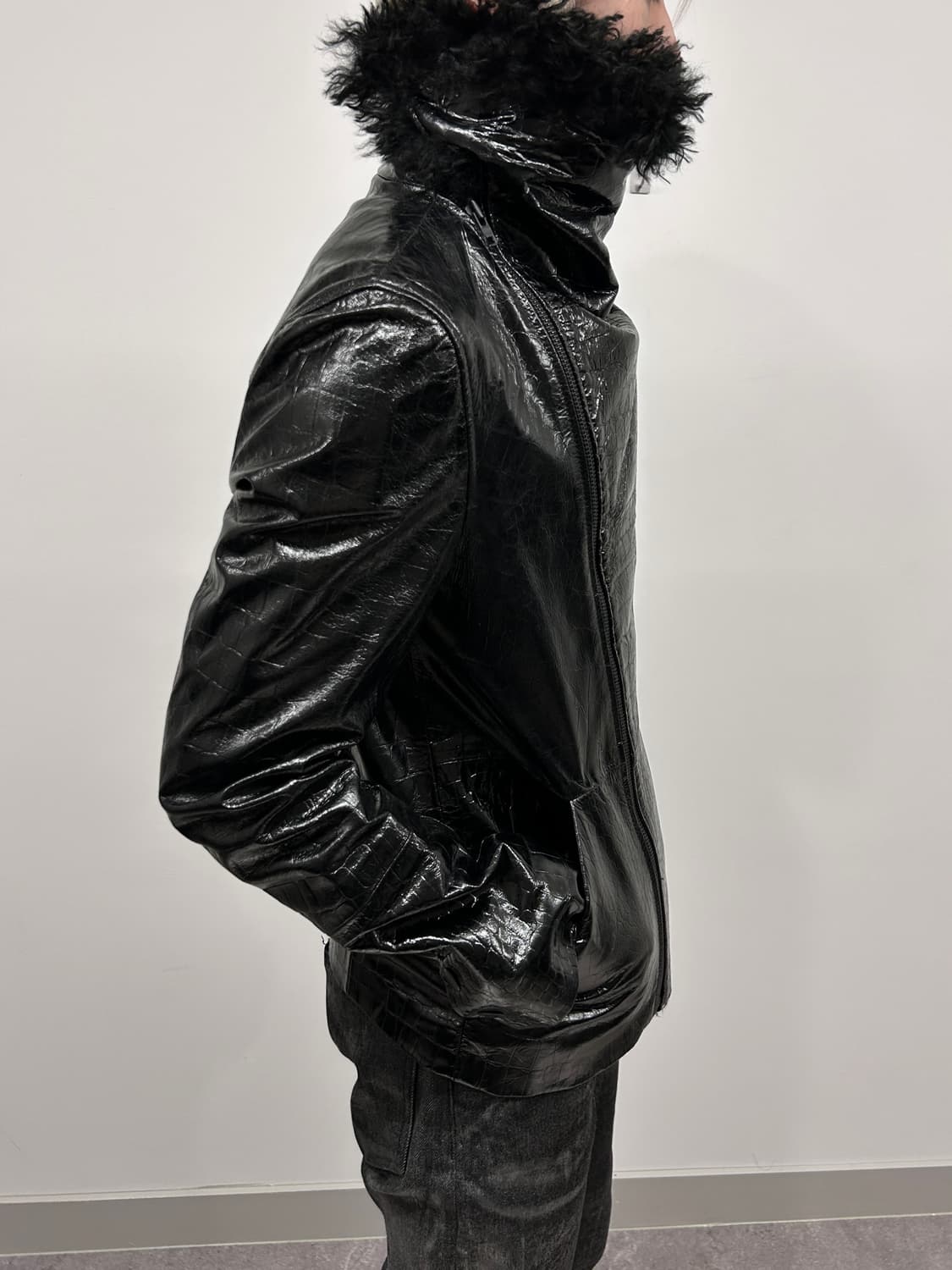 206 옴므 페이던트 크로크 퍼 트림 램스킨 자켓 상품이미지4