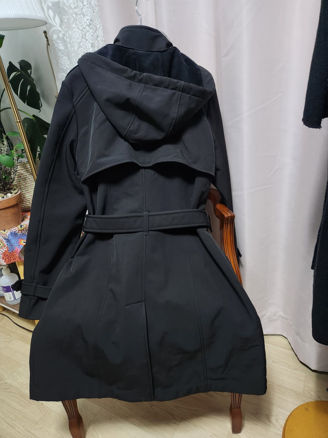 마이클코어스후드 벨트 블랙 트렌치 코트 상품이미지3