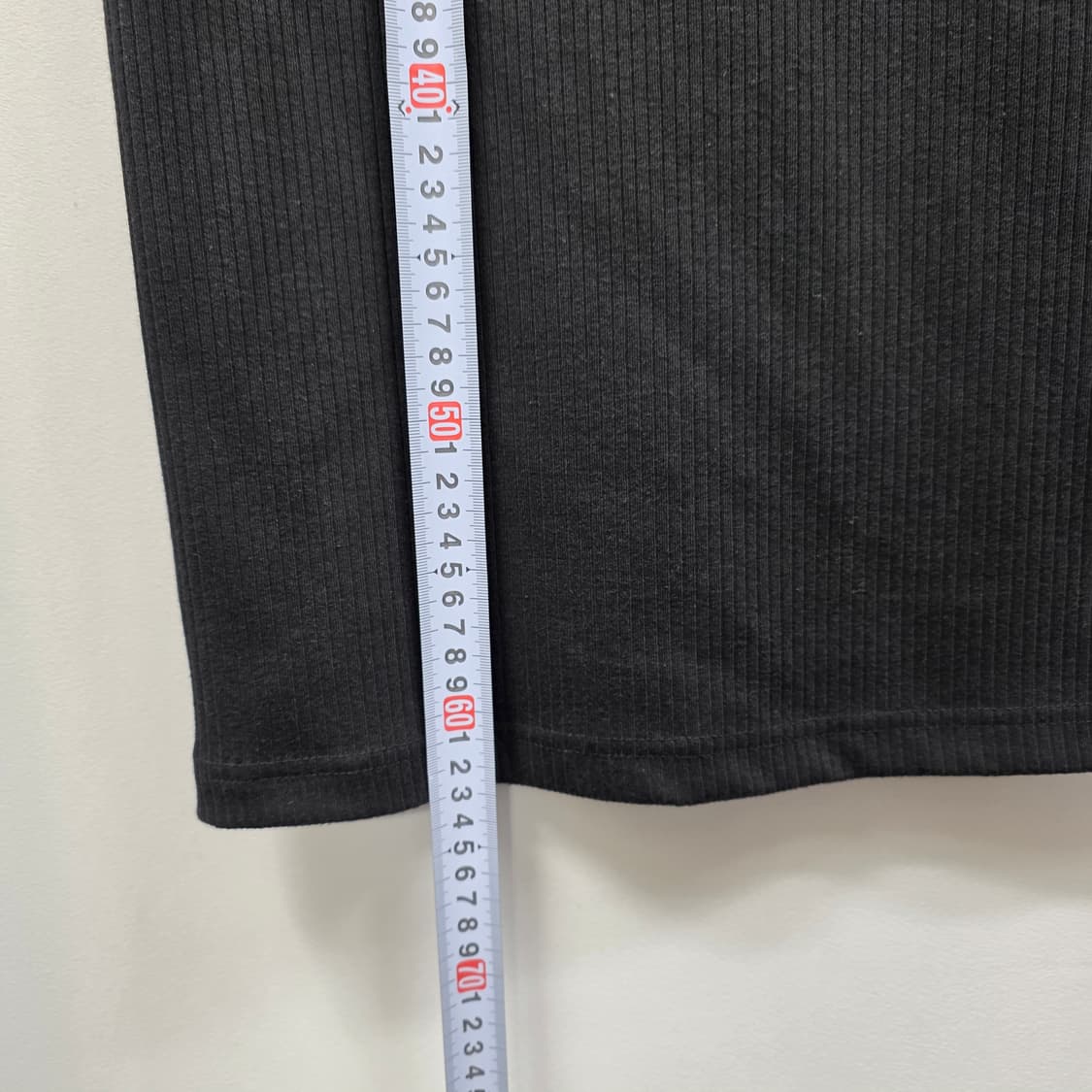 0192 스튜디오 톰보이 블랙 립 탱크탑 상품이미지4