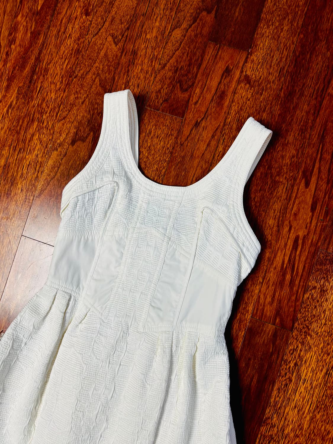 루이비통 화이트 원피스(38/44사이즈) 상품이미지5