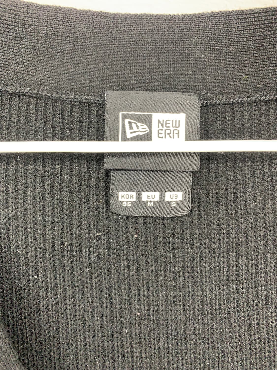 뉴에라 NY 양키스 블랙 가디건 상품이미지3