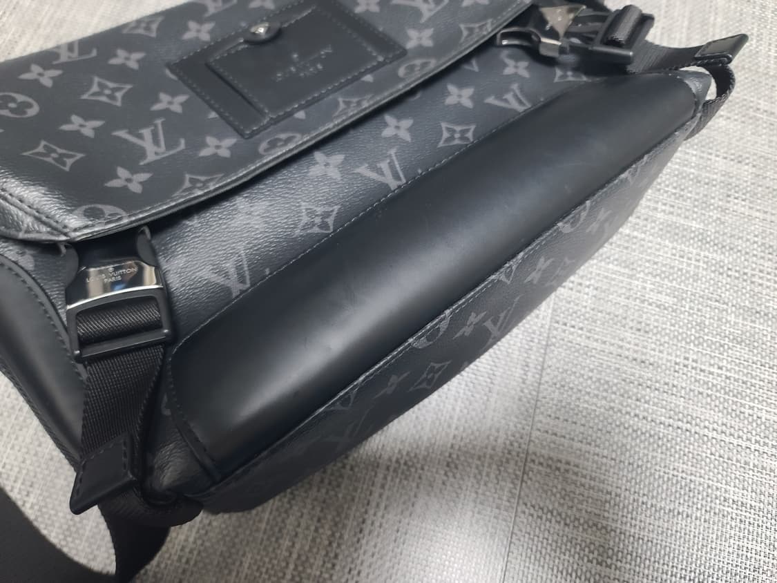루이비통 이클립스 보야제pm 메신저백 크로스백 상품이미지4