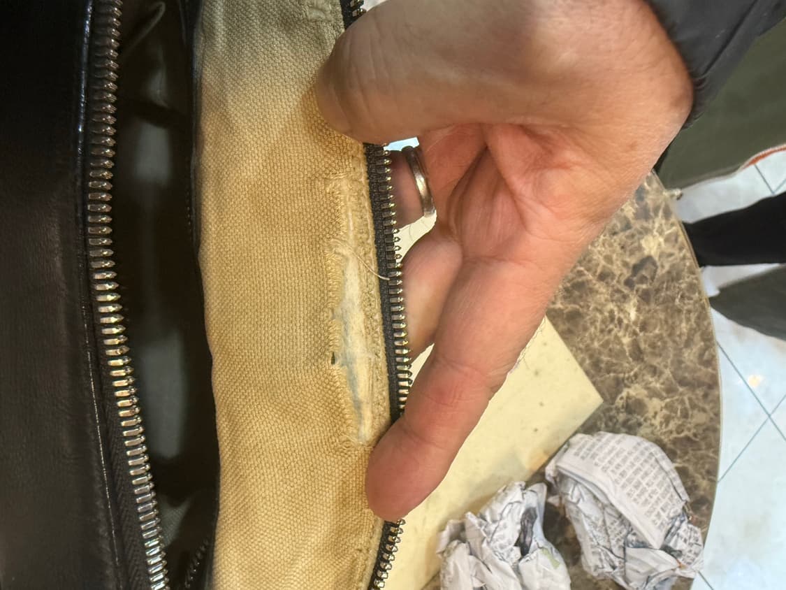 정품 구찌 인터로킹 G 크로스백 팝니다 상품이미지9