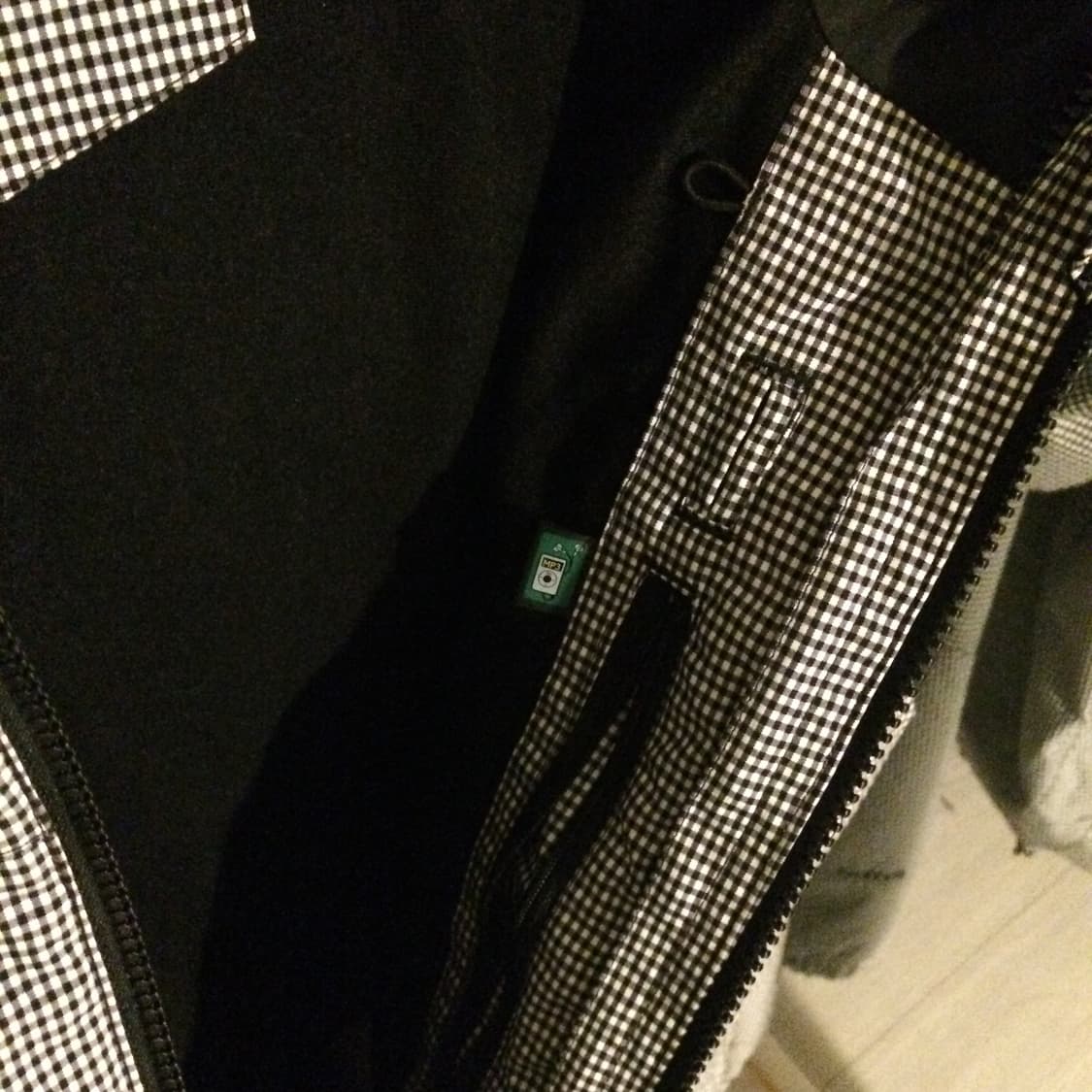 노스페이스 체크 바람막이 상품이미지10