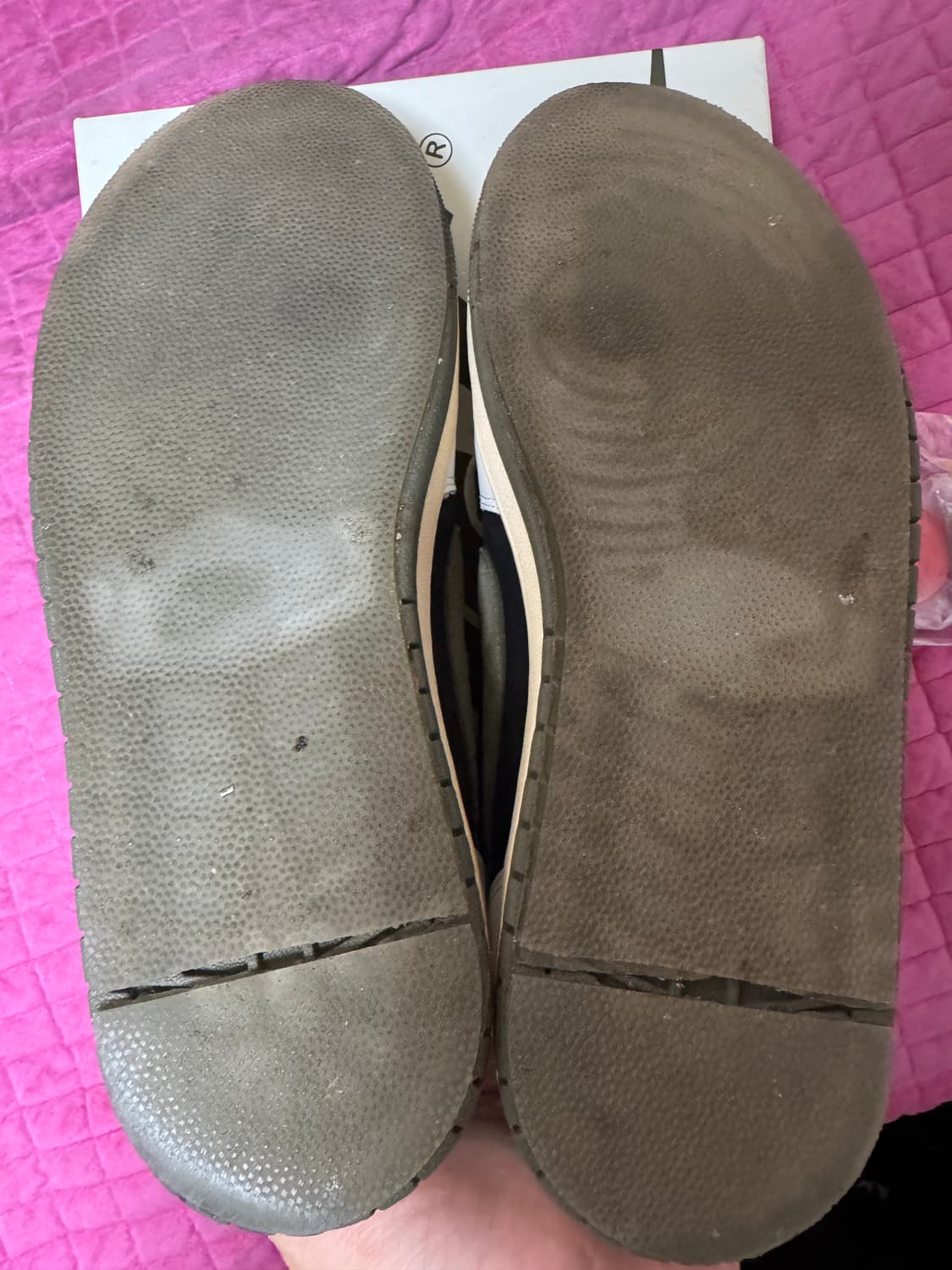 W275 조던1 로우 트레비스캇 미디움 올리브 상품이미지4