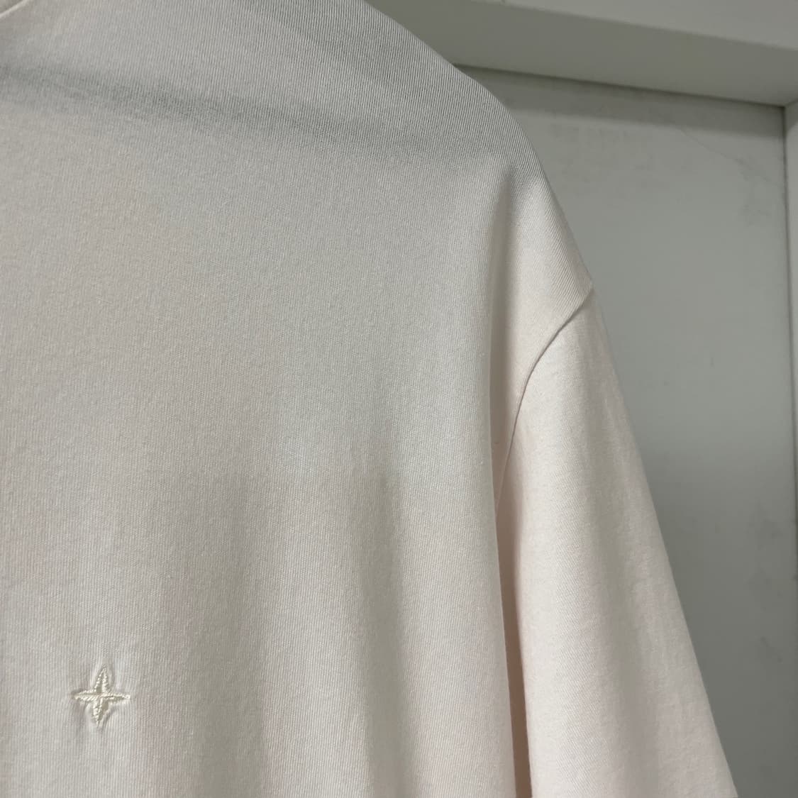 스톤아일랜드 화이트 반팔 티셔츠 XL 상품이미지4