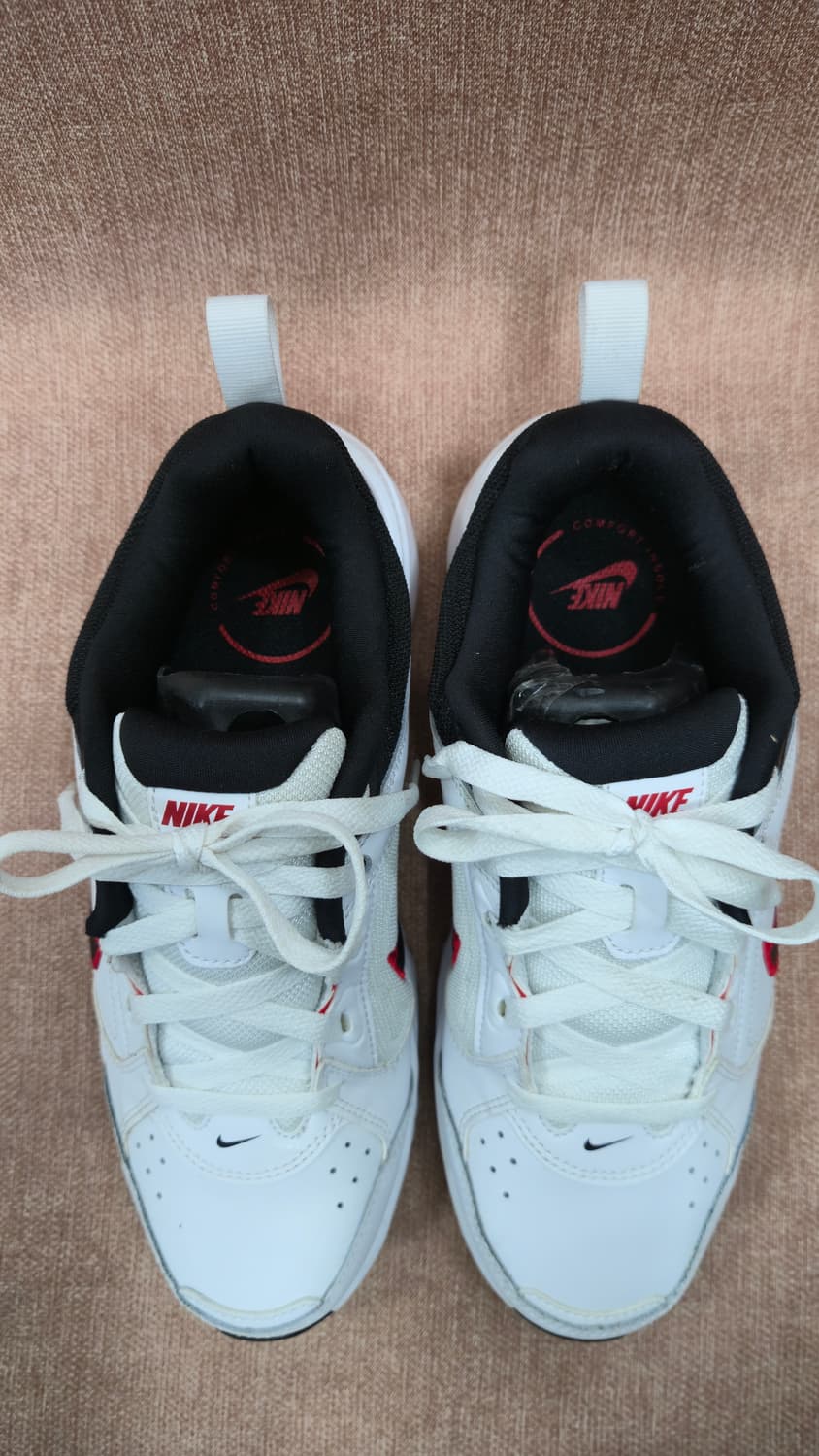 나이키 245mm- 일회착용 디파이 올데이 화이트유니버시티 레드 상품이미지2