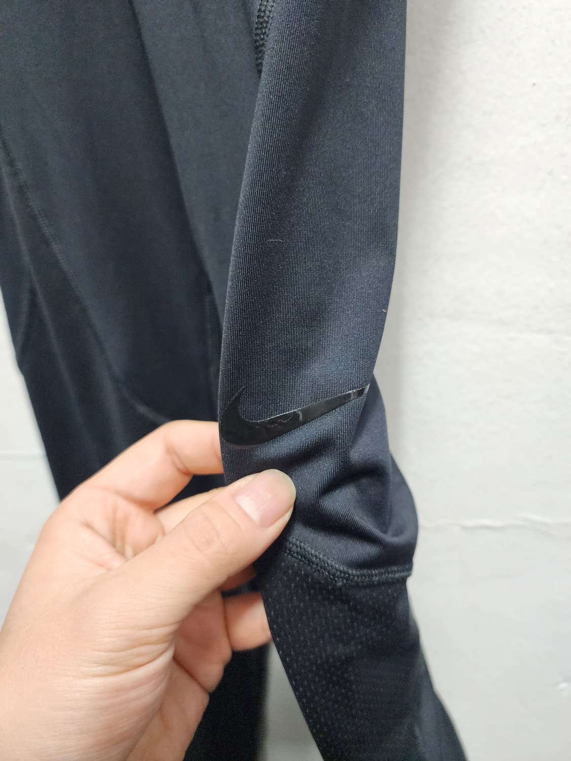 나이키 Pro 실리콘 스우시 여성 레깅스  상품이미지3