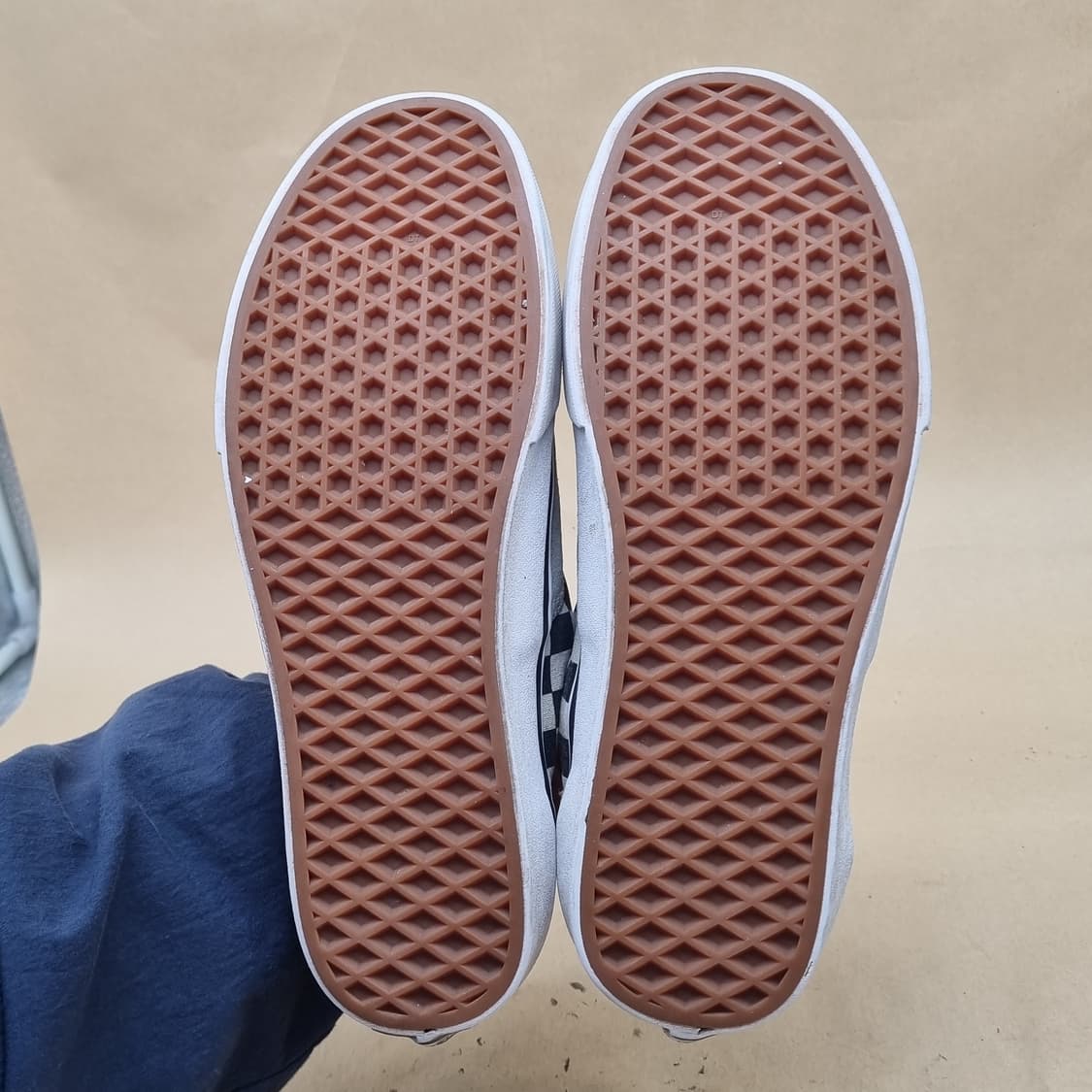 반스 에라 체커보드 남성스니커즈265 상품이미지3