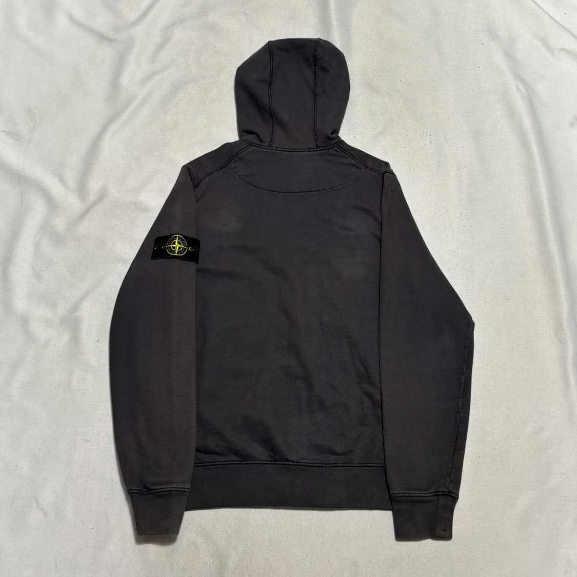 S 스톤아일랜드 그레이 후드 집업 상품이미지3