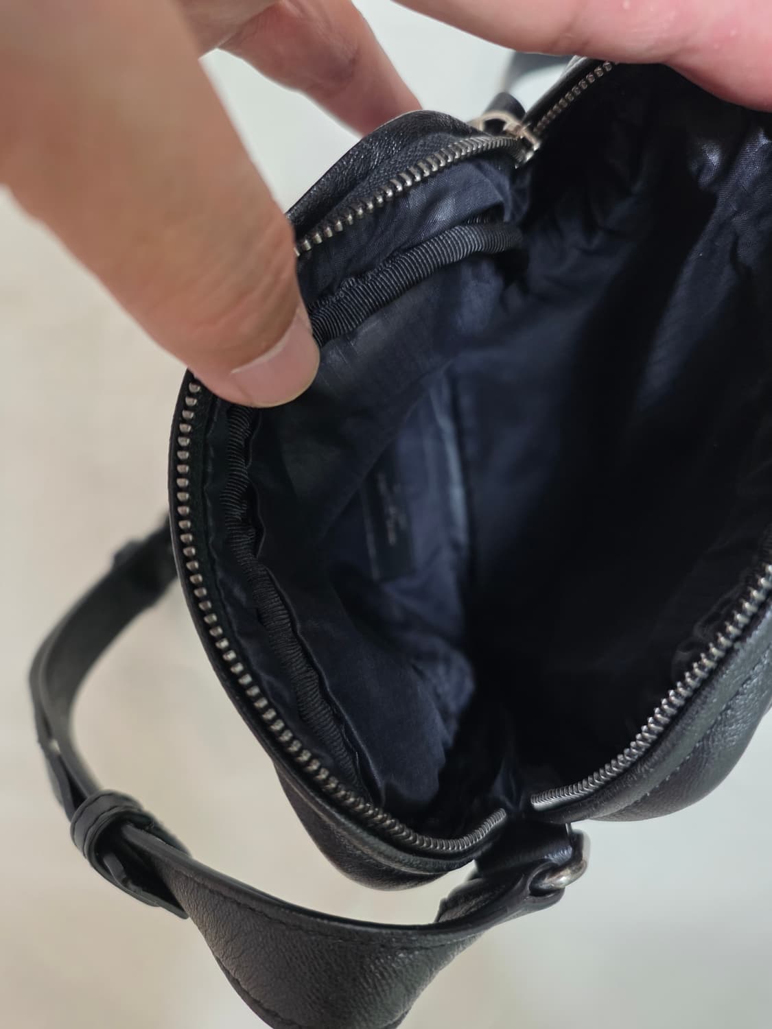 생로랑 시드 크로스백 가방 정품 상품이미지8